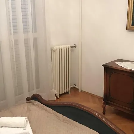 Duje شقة