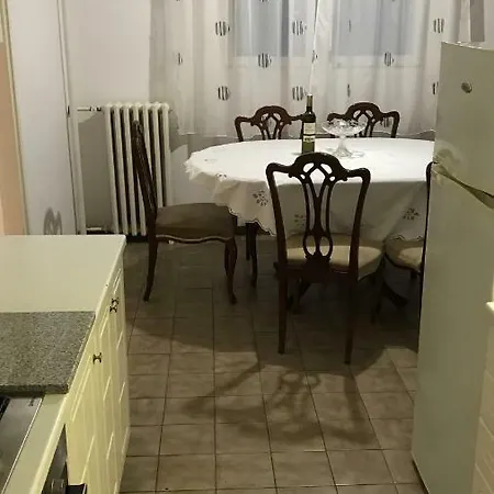 Duje سبليت